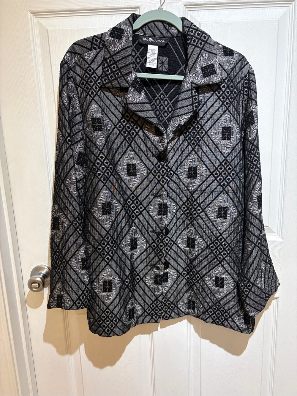 Sag Harbor Black & Gray Geometric Button Jacket baroque elegant witch goth